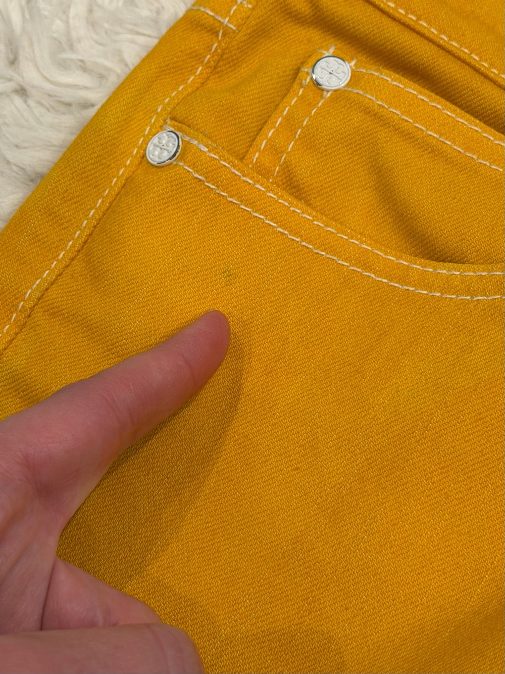 Tory Burch Catch My Drift Cropped Eyelet Floral Jeans 29 Yellow Embroidered - Picture 5 of 10